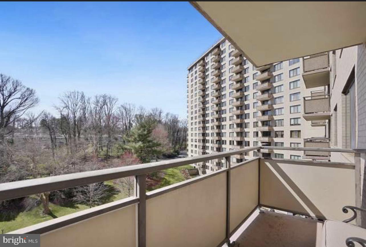 5225 Pooks Hill Rd #620/622s Property Photo 31