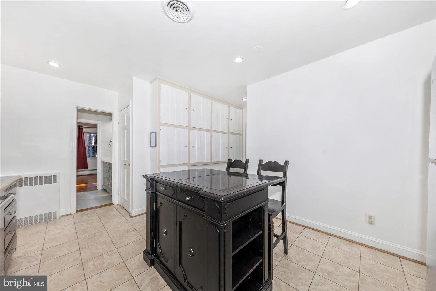 9504 Veirs Dr Property Photo 24