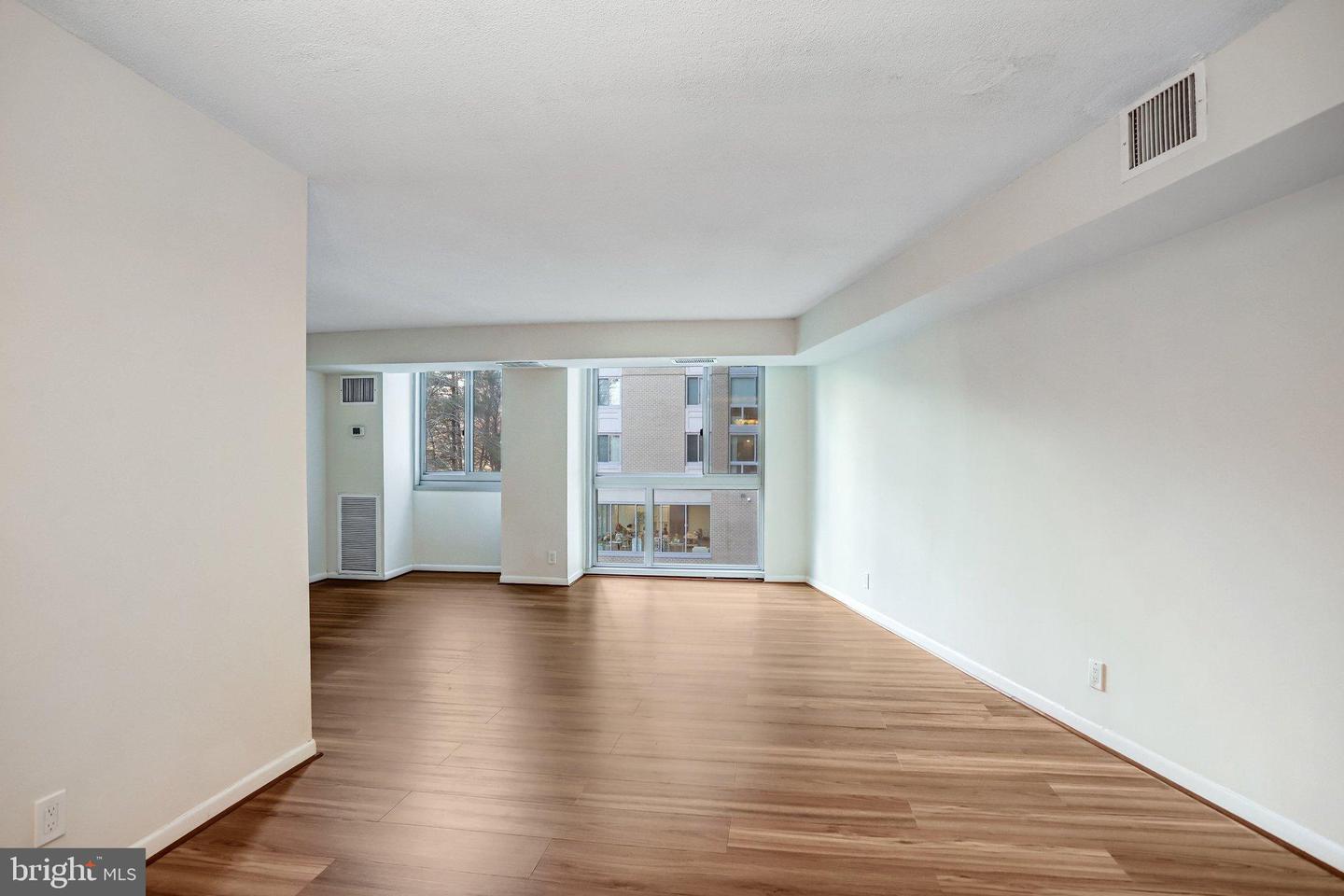 4601 N Park Ave #209-j Property Photo 7