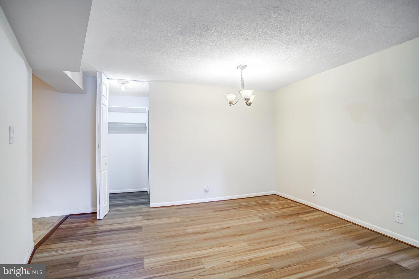 4601 N Park Ave #209-j Property Photo 11