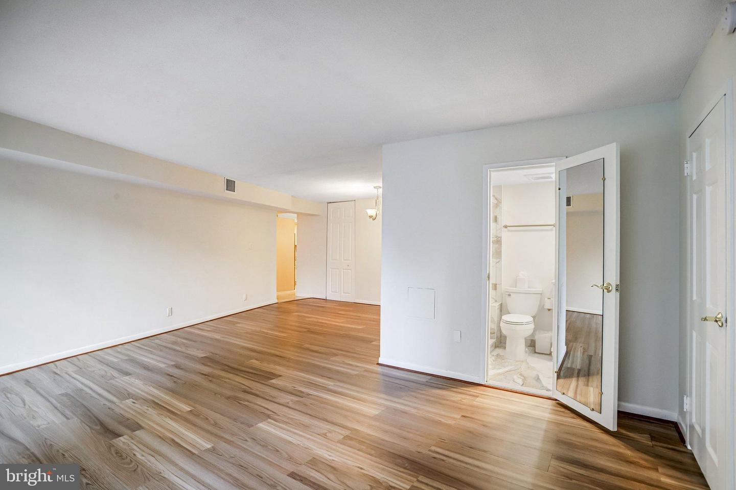 4601 N Park Ave #209-j Property Photo 14