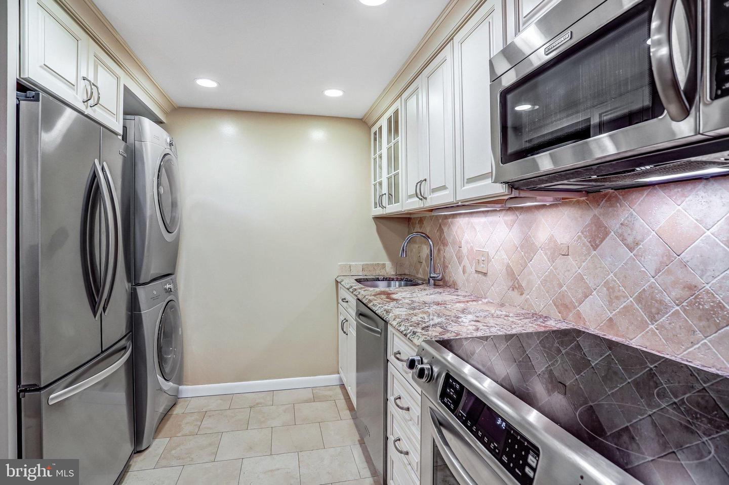 4601 N Park Ave #209-j Property Photo 29