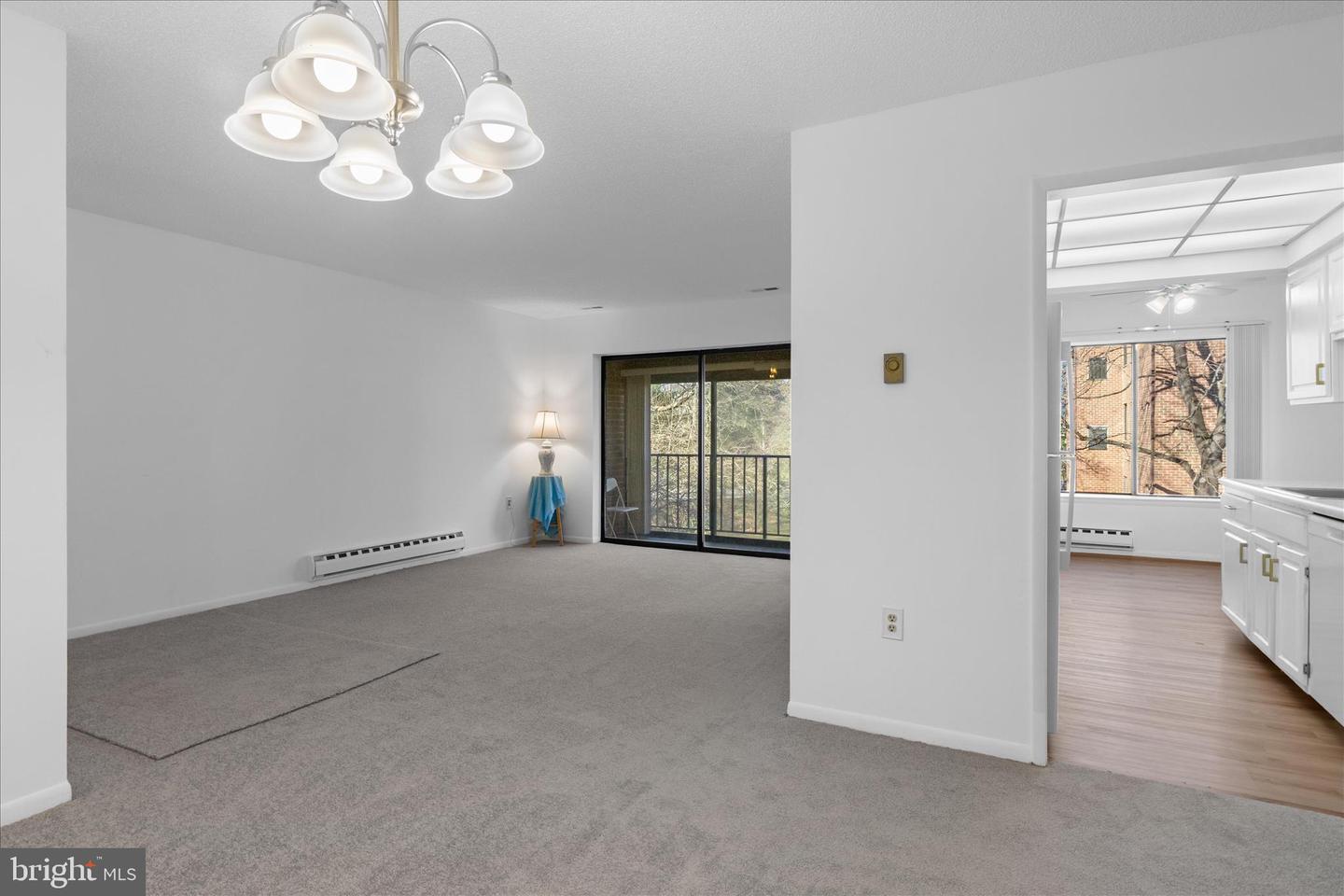 15300 Pine Orchard Dr #85-2h Property Photo 3