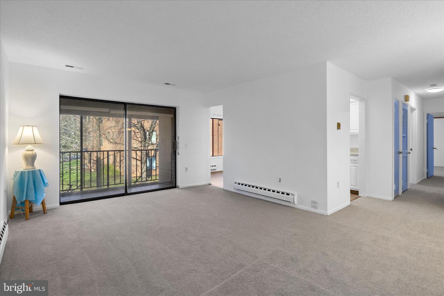 15300 Pine Orchard Dr #85-2h Property Photo 4