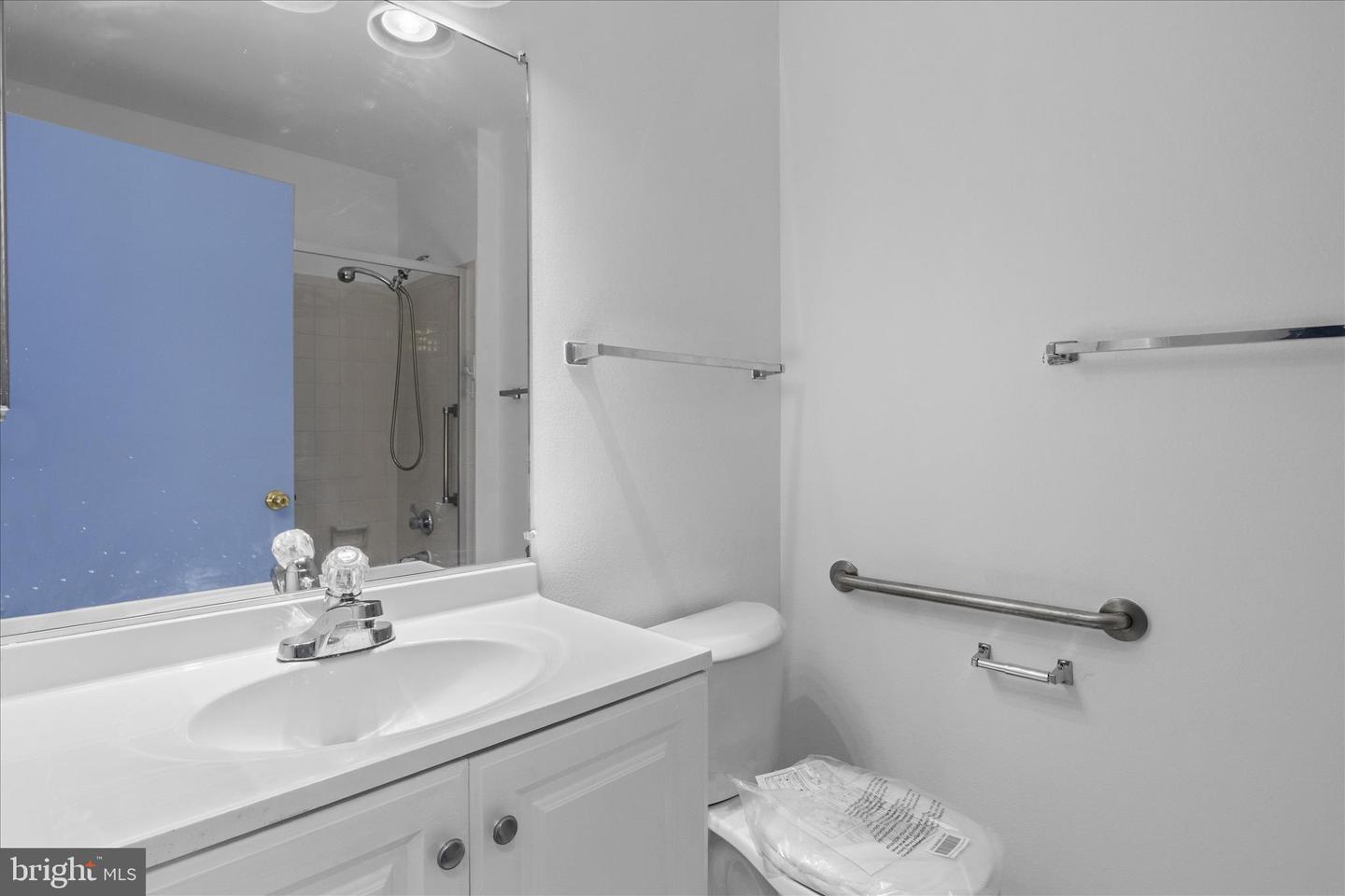 15300 Pine Orchard Dr #85-2h Property Photo 16