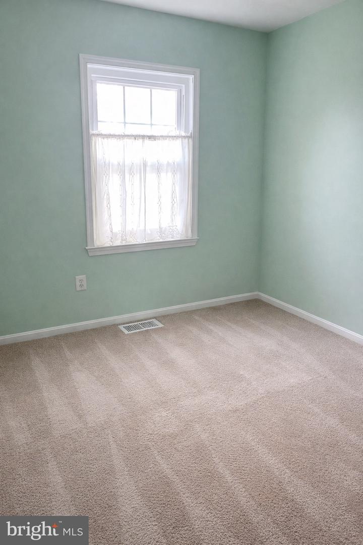 183 Crossbow Ln #258 Property Photo 8