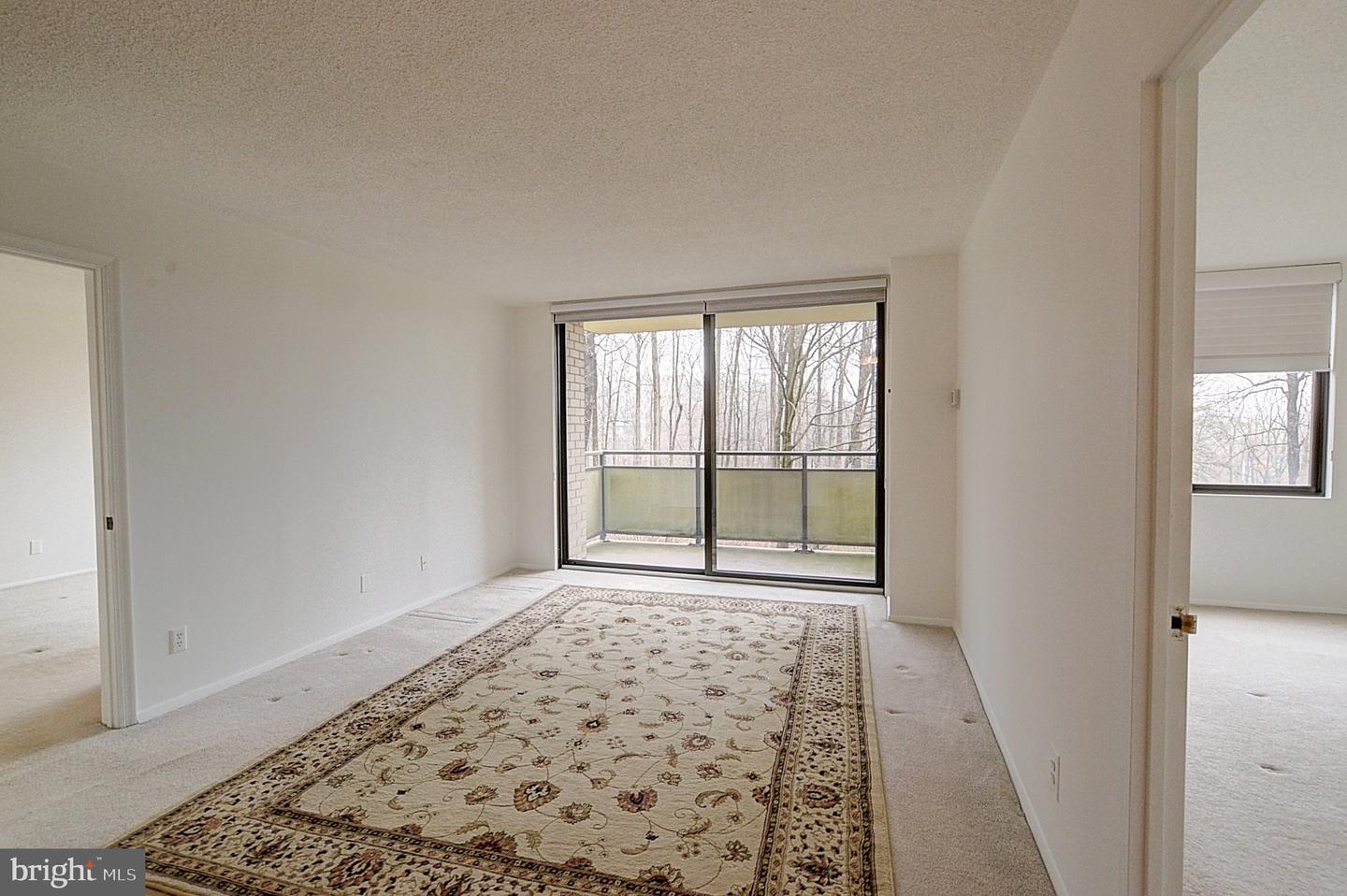 5225 Pooks Hill Rd #308n Property Photo 13