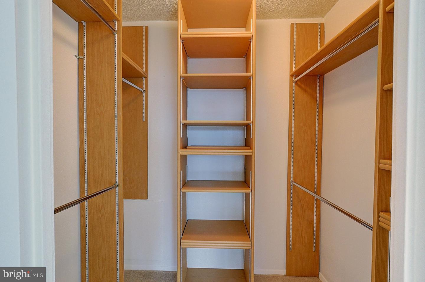 5225 Pooks Hill Rd #308n Property Photo 14