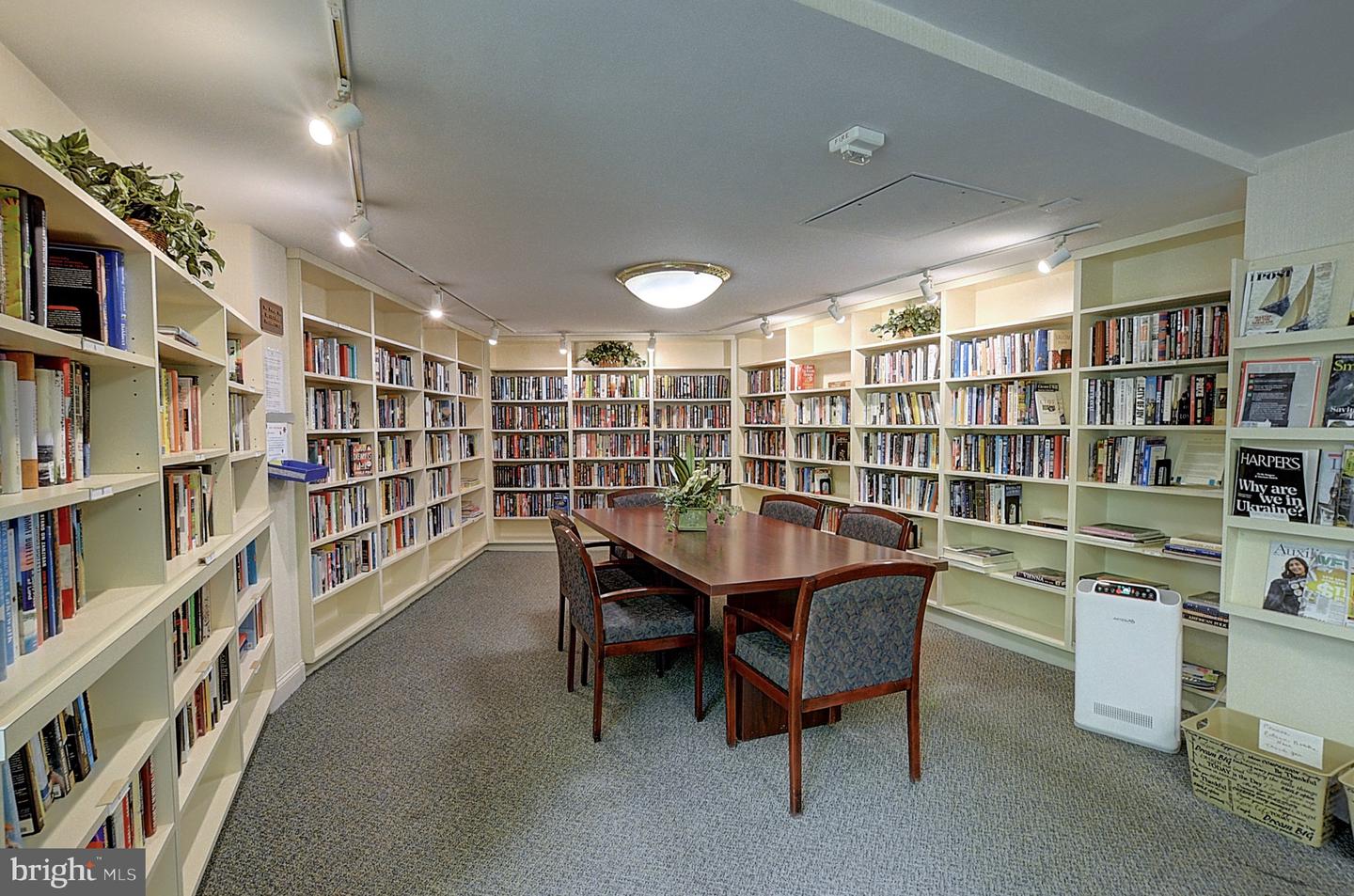 5225 Pooks Hill Rd #308n Property Photo 30
