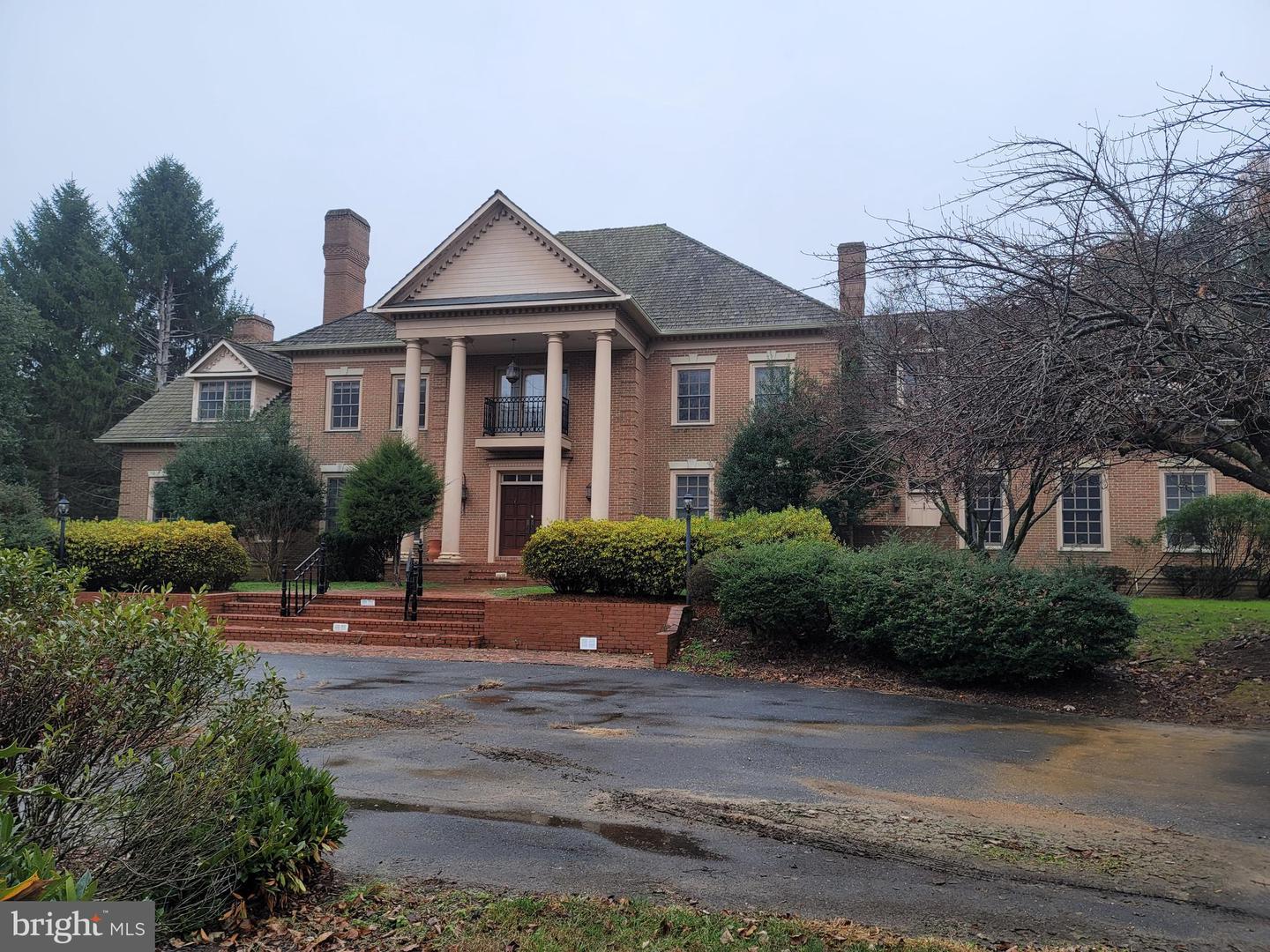 8926 Harvest Square Ct Property Photo 1