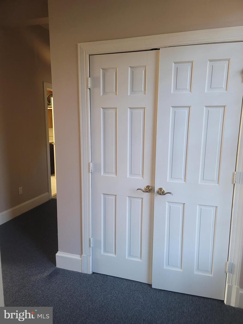 8926 Harvest Square Ct Property Photo 5