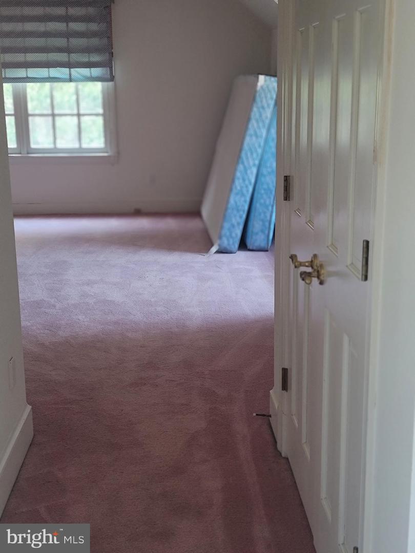 8926 Harvest Square Ct Property Photo 33