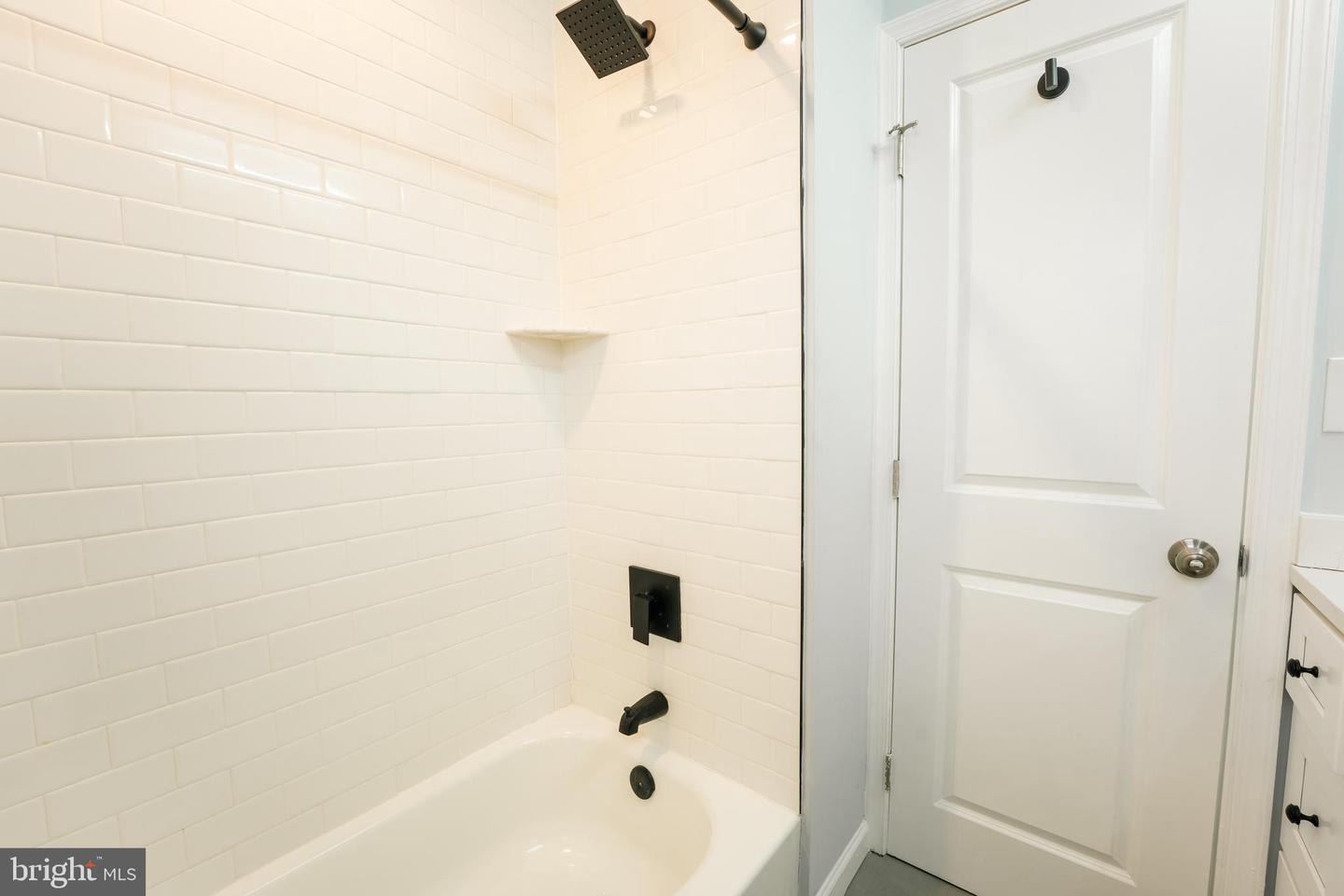 3410 Embry St Property Photo 14