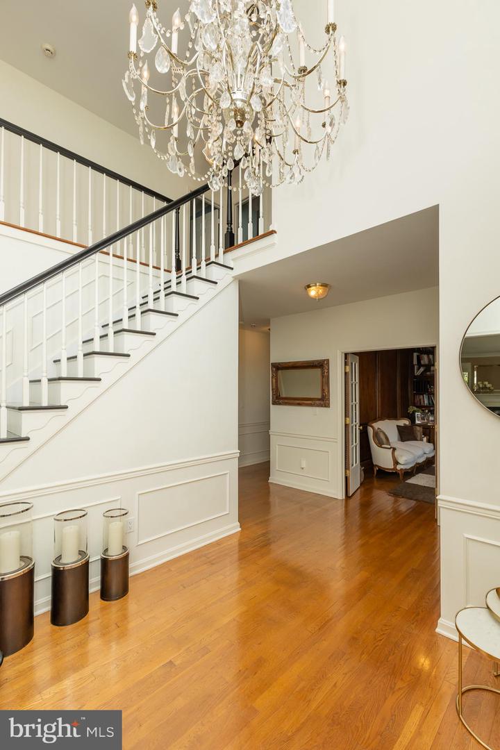 8809 Saunders Ln Property Photo 12