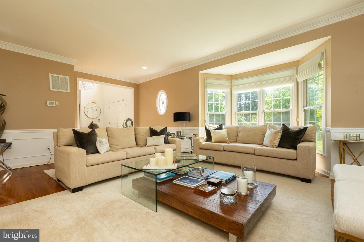 8809 Saunders Ln Property Photo 17