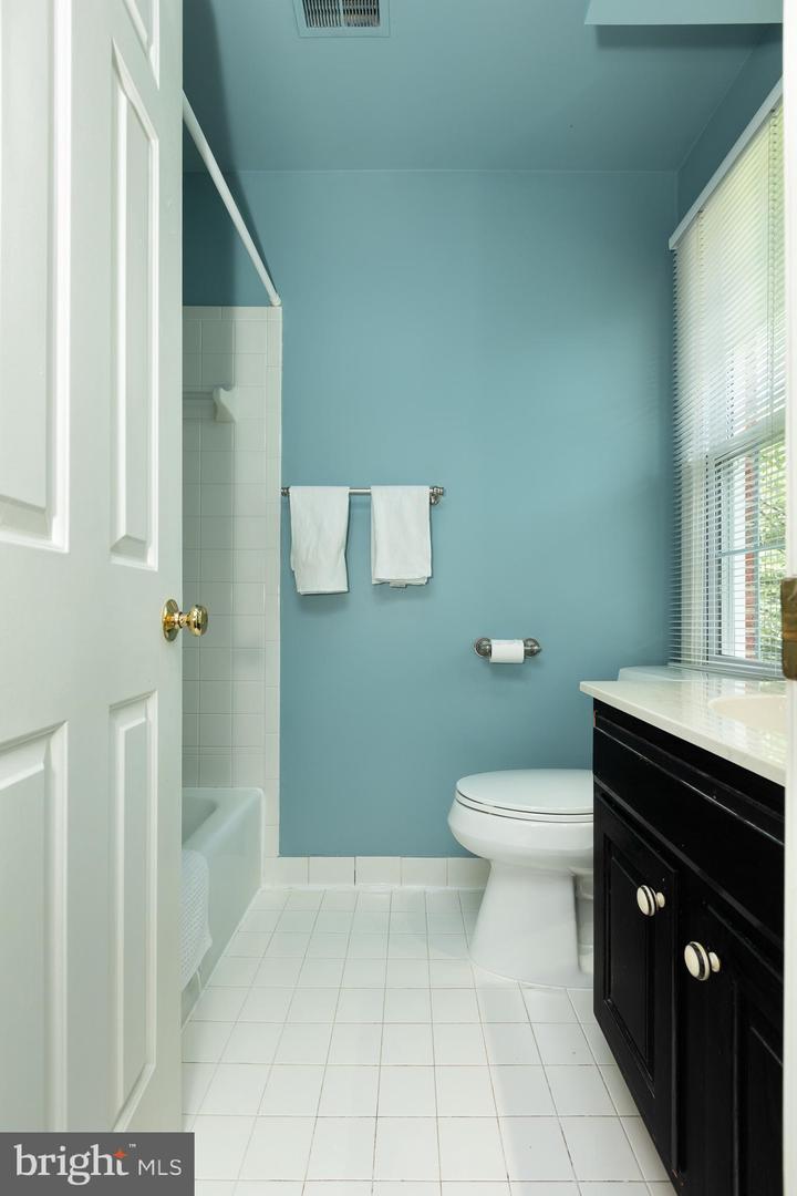 8809 Saunders Ln Property Photo 63