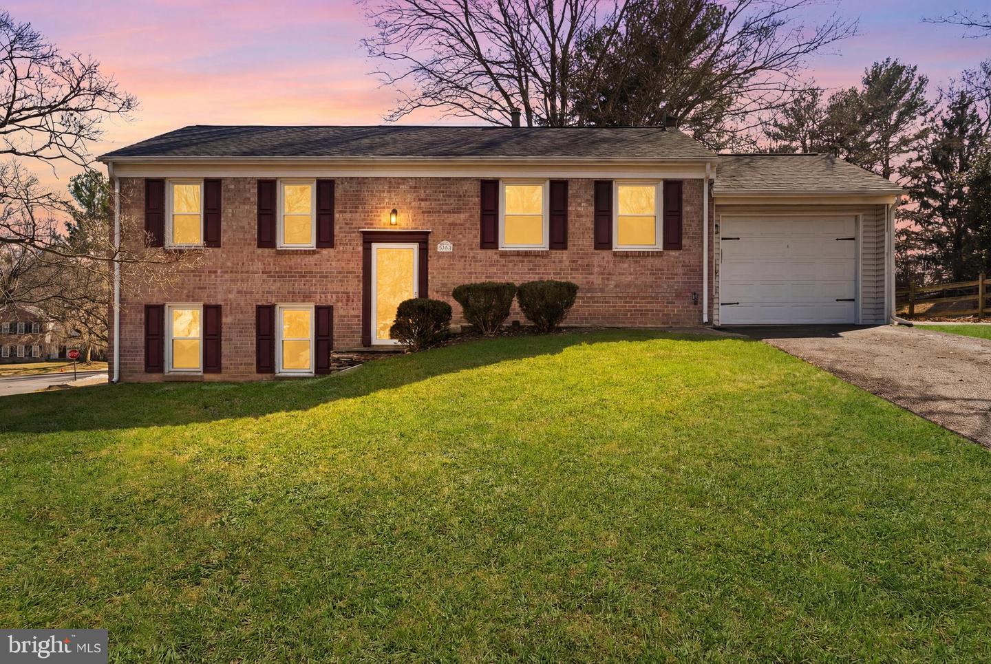 11200 Trippon Ct Property Photo 1