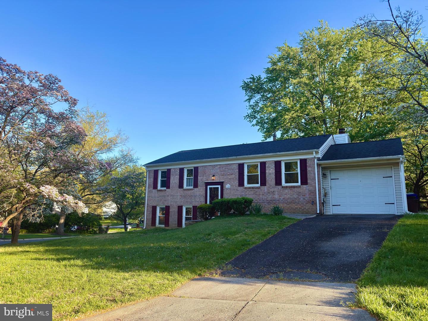 11200 Trippon Ct Property Photo 3