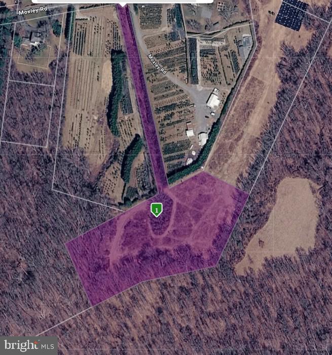 P# 328 Moxley Rd Property Photo 2