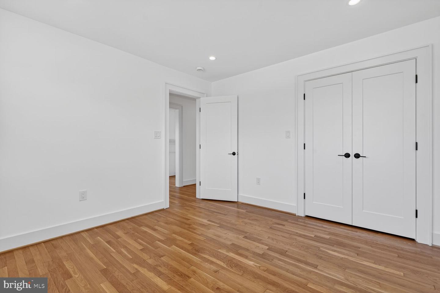 10224 Green Forest Dr Property Photo 19