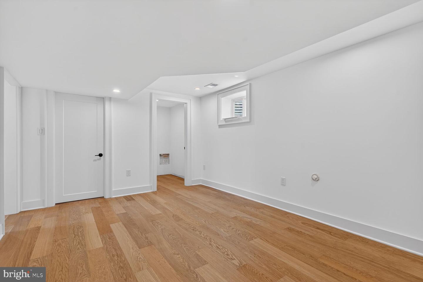 10224 Green Forest Dr Property Photo 25