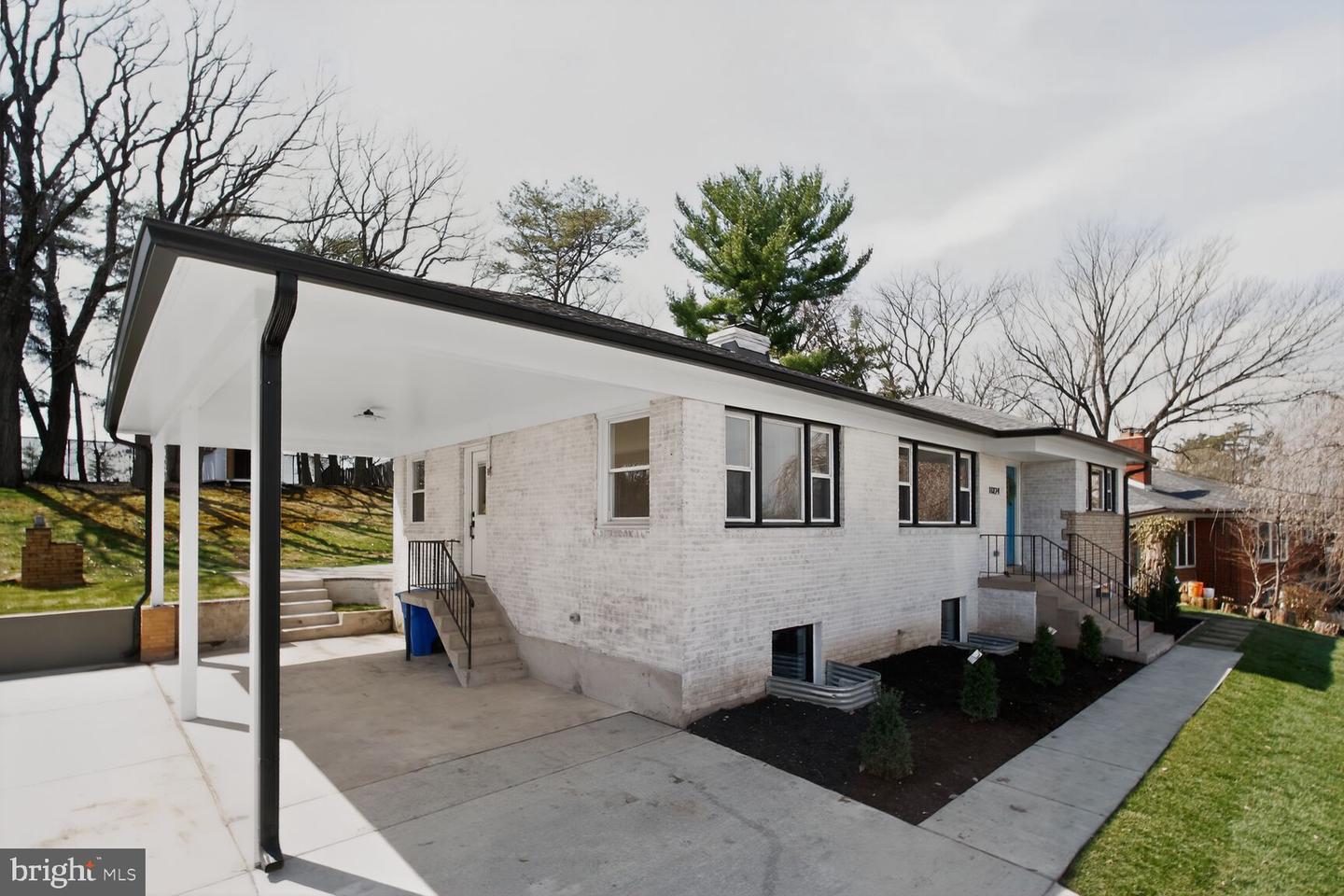 10224 Green Forest Dr Property Photo 27