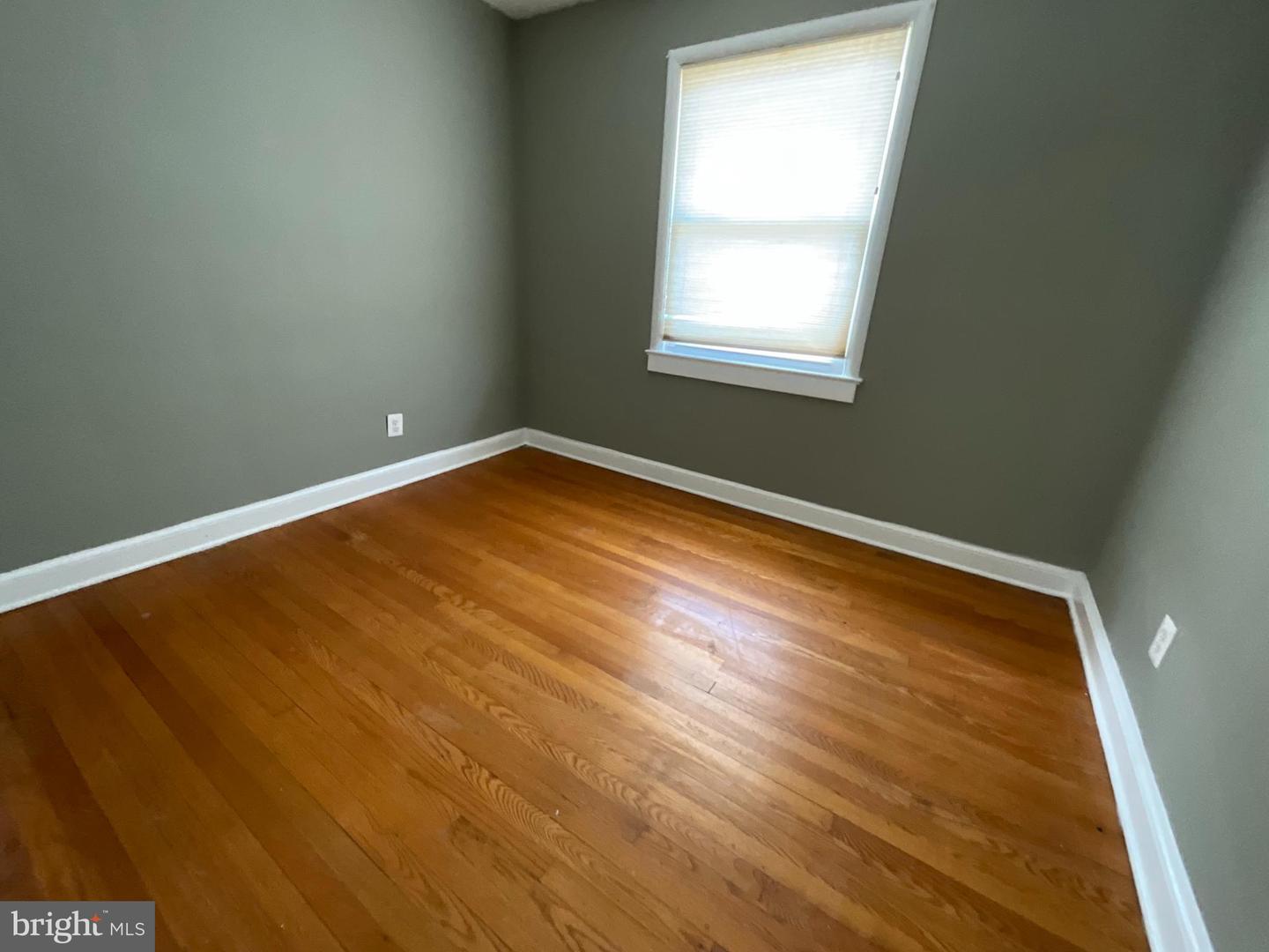 10405 Georgia Ave Property Photo 11