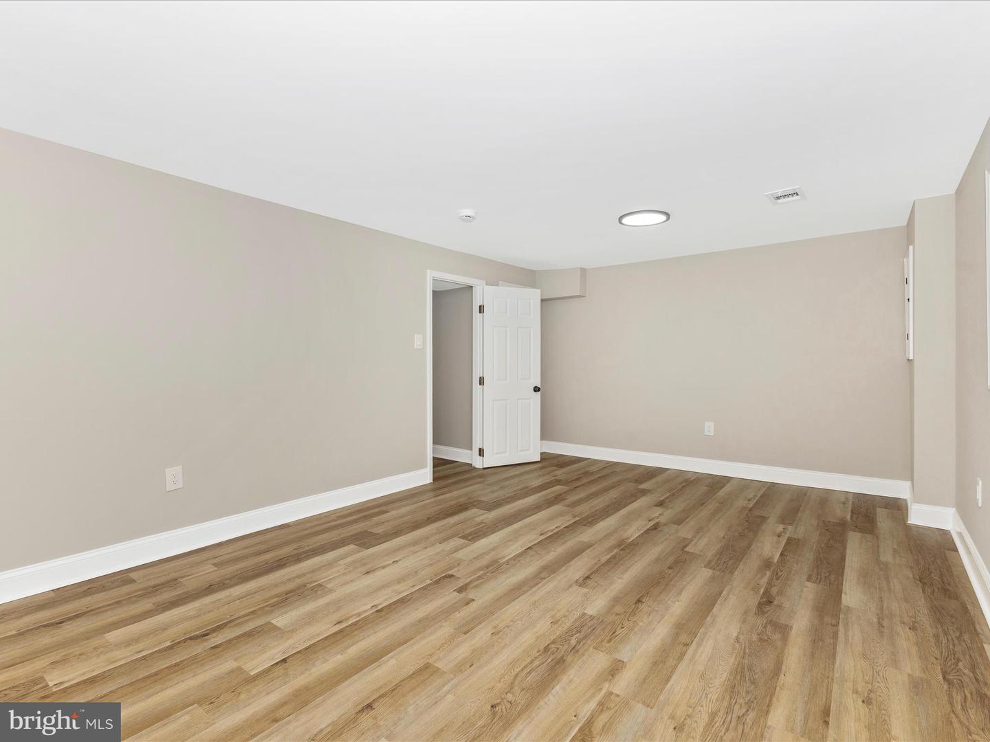 11 Ingleside Ct Property Photo 34