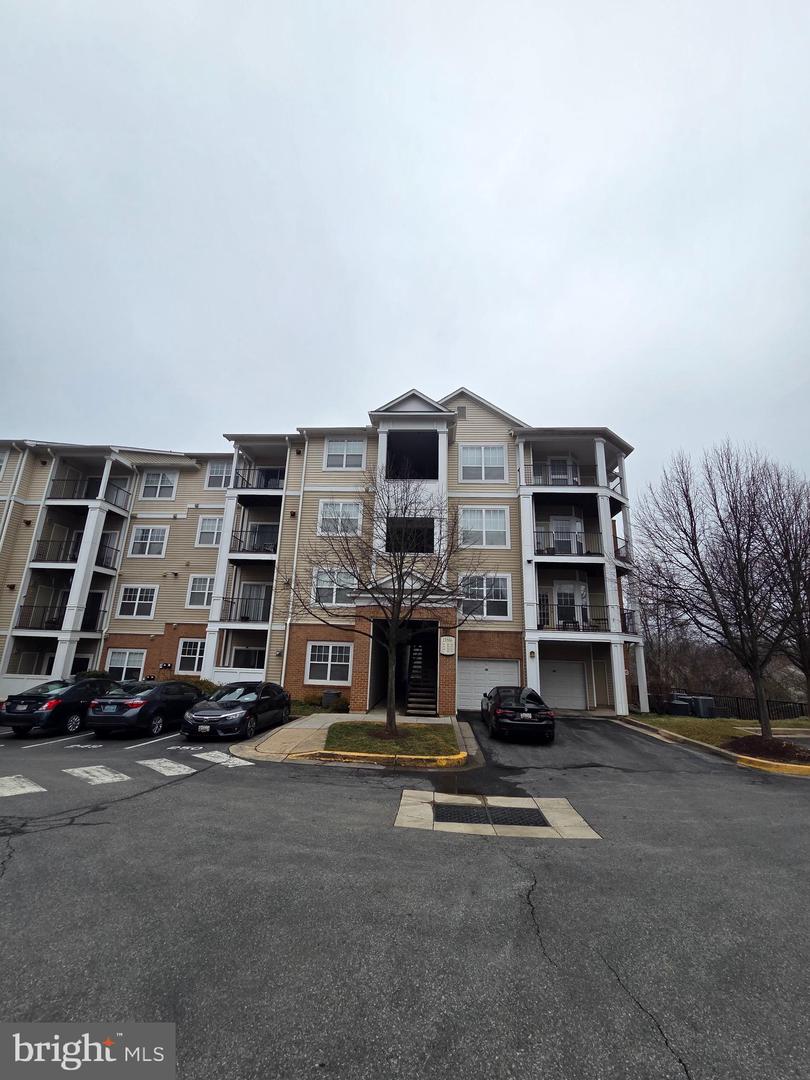 13506 Derry Glen Ct #401 Property Photo 1
