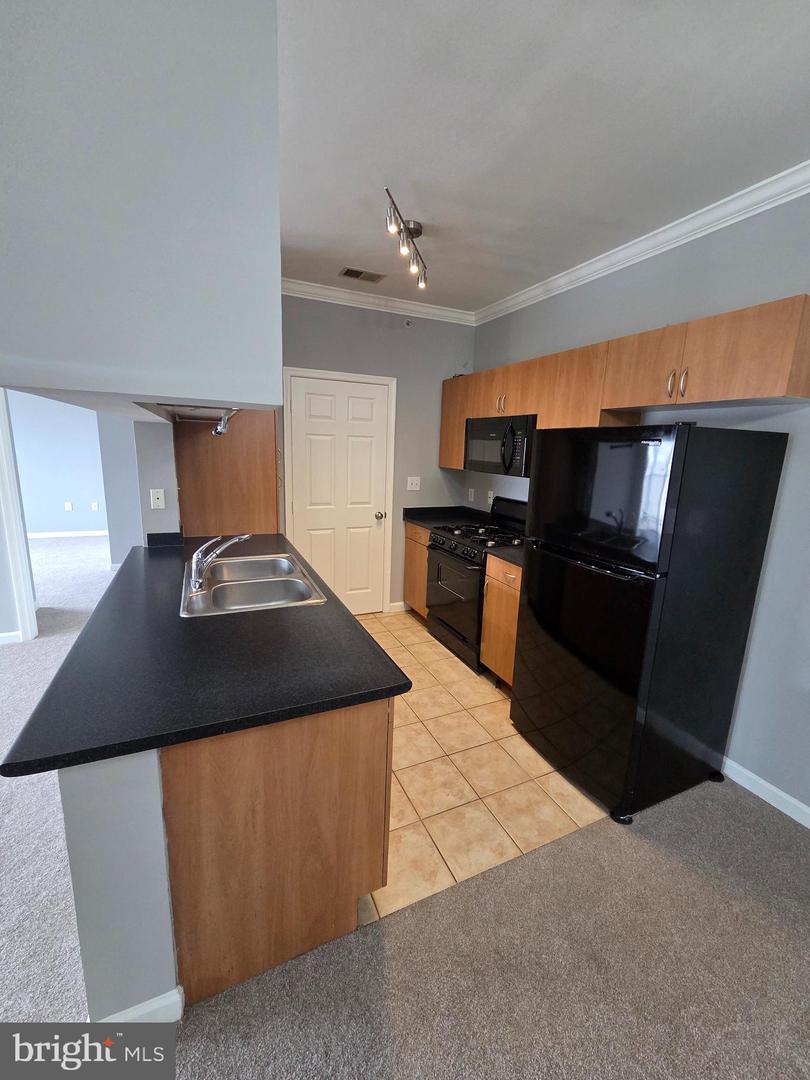 13506 Derry Glen Ct #401 Property Photo 6