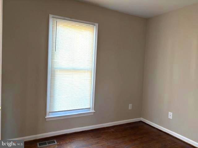 1018 Willowleaf Way Property Photo 4