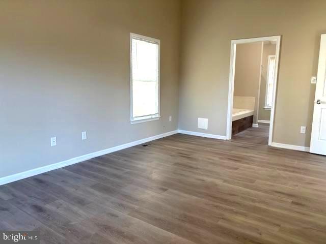 1018 Willowleaf Way Property Photo 13