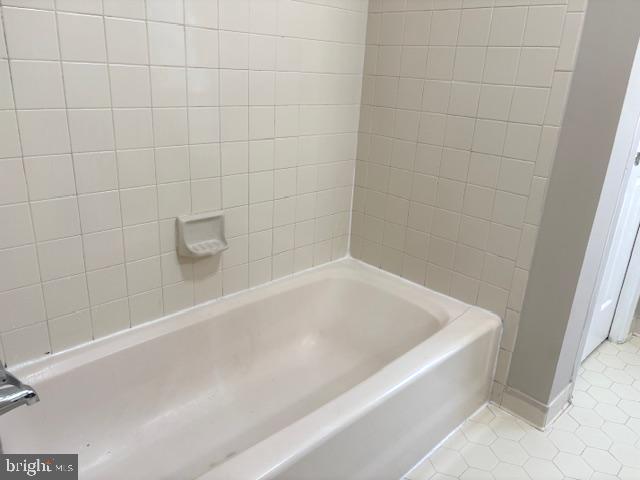 1018 Willowleaf Way Property Photo 23
