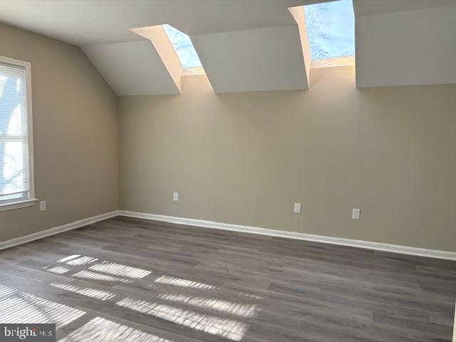1018 Willowleaf Way Property Photo 27