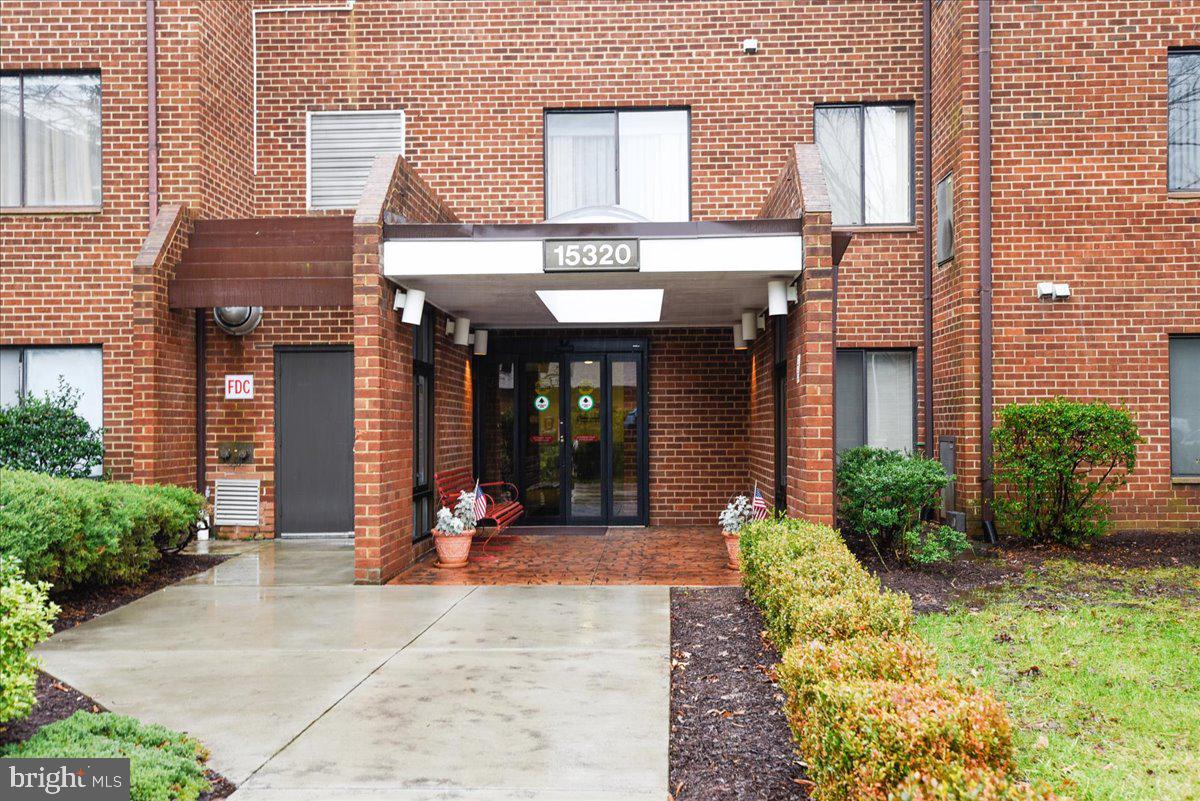 15320 Pine Orchard Dr #83-1f Property Photo 2
