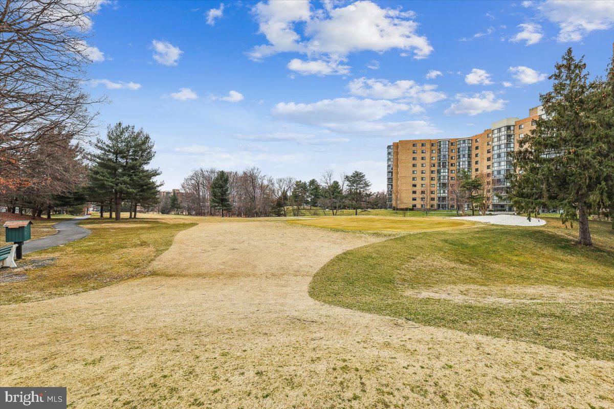 15320 Pine Orchard Dr #83-1f Property Photo 35