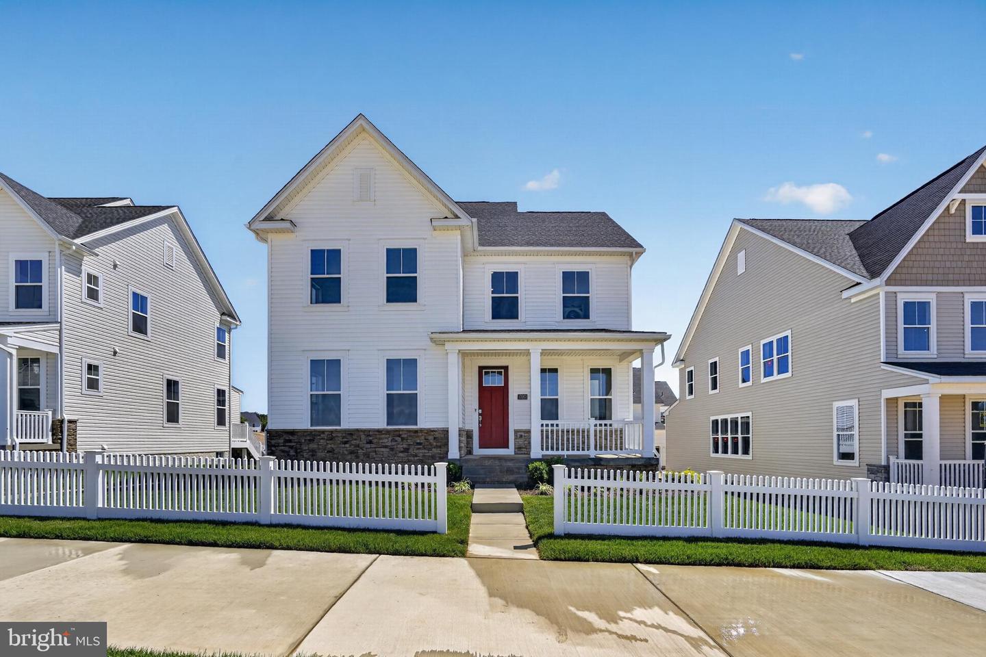 17051 Gathering St Property Photo 2