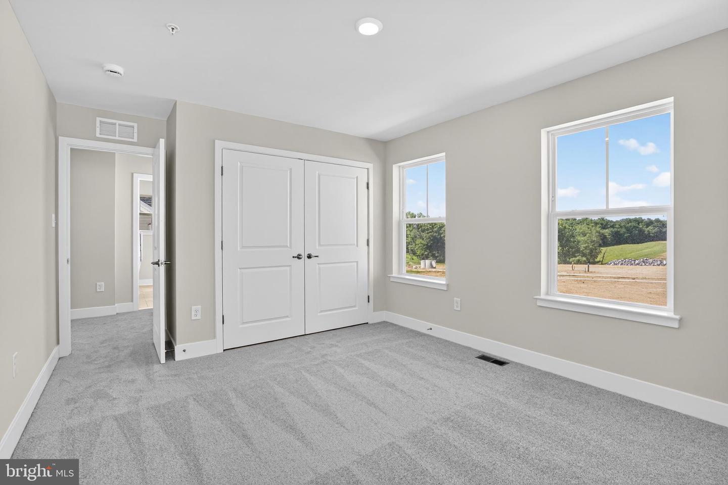 17051 Gathering St Property Photo 17