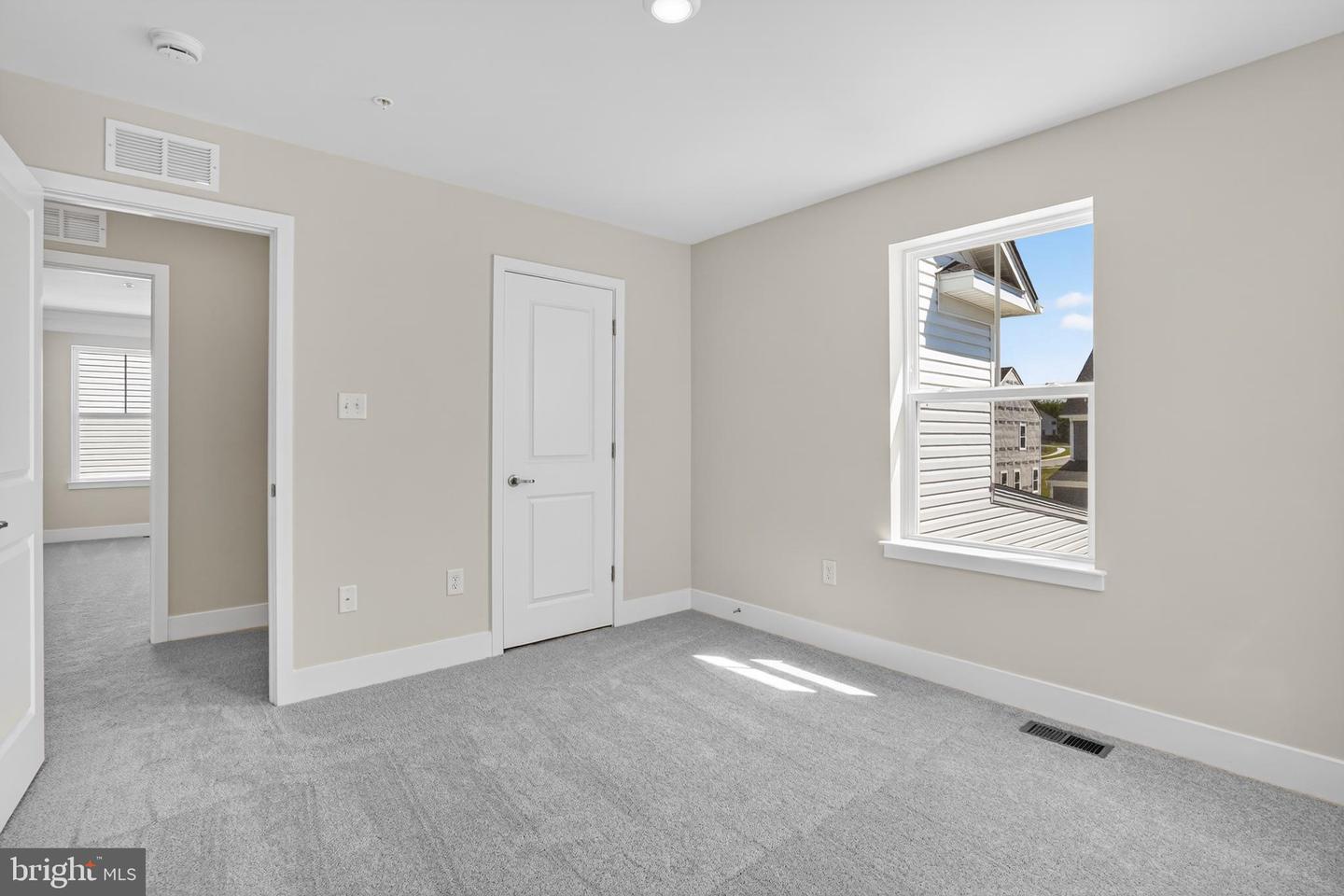 17051 Gathering St Property Photo 19