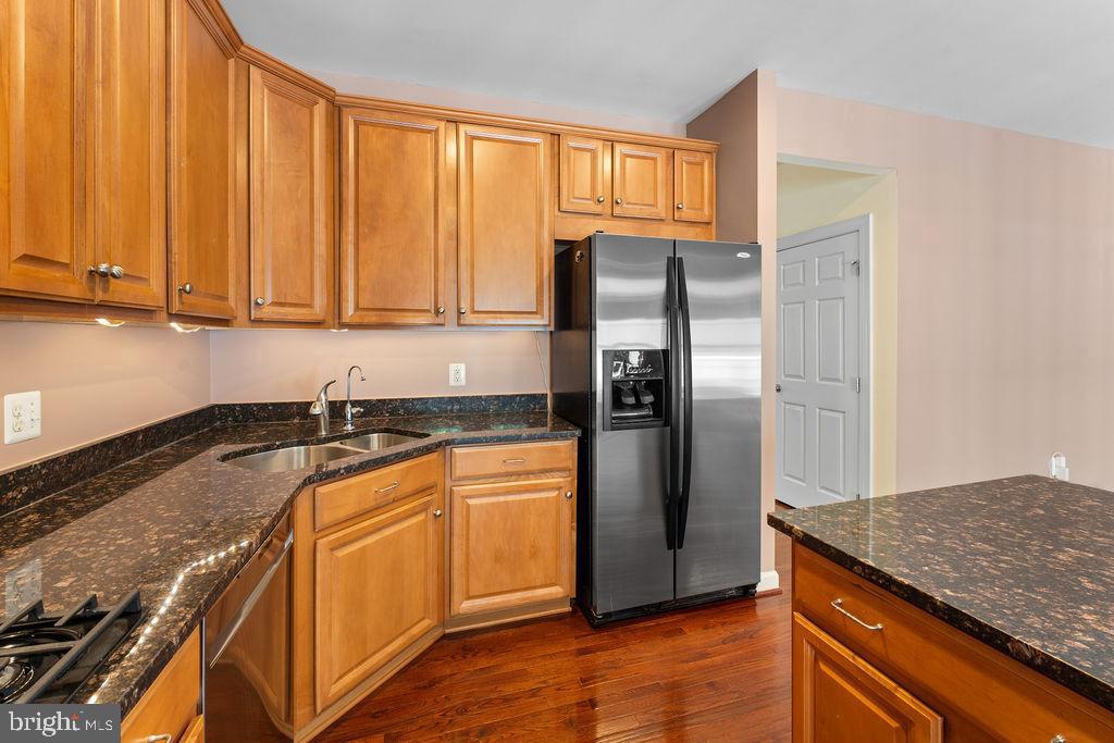 1627 Whitehall Dr Property Photo 11