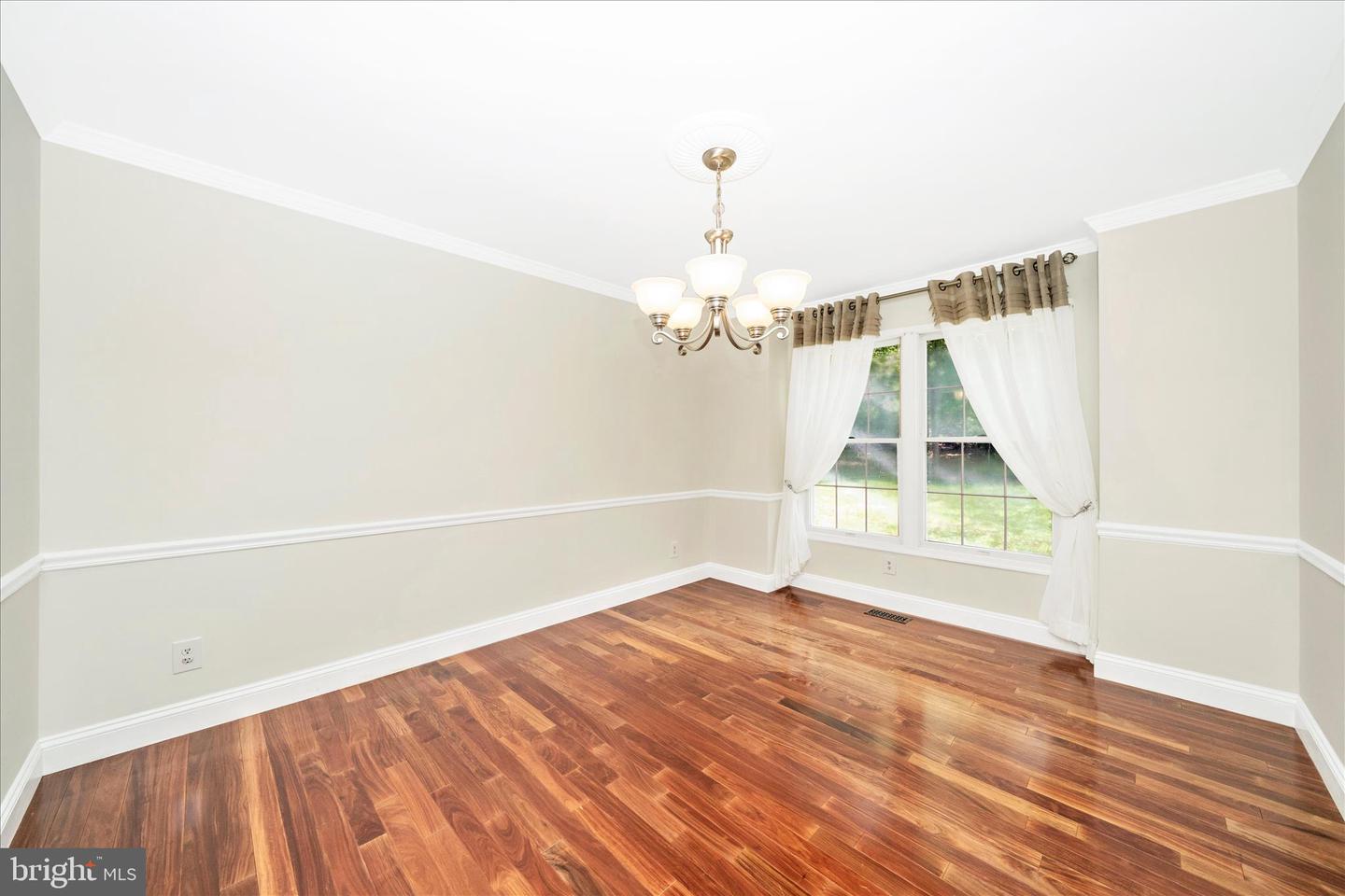 15623 Sycamore Ln Property Photo 12