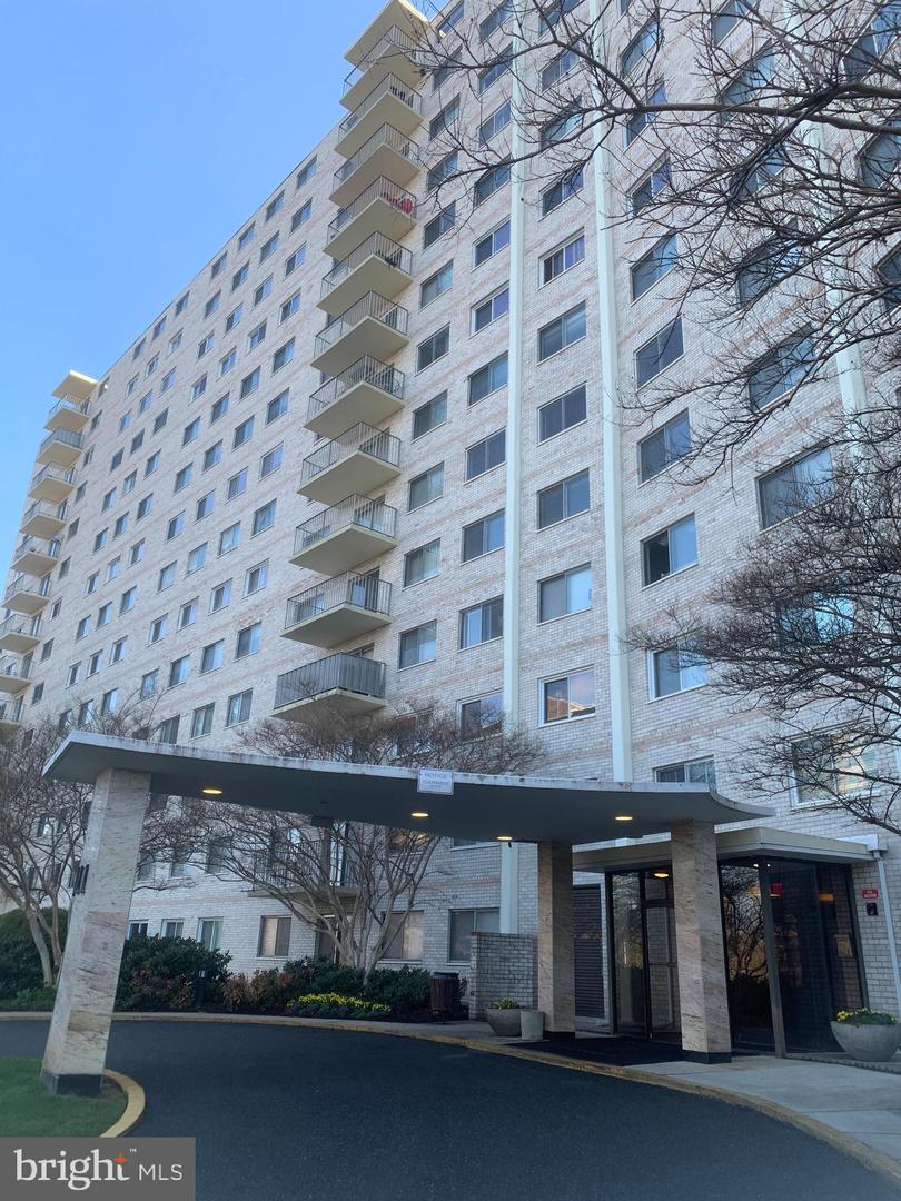 1111 UNIVERSITY BLVD W #919-A Property Photo 1