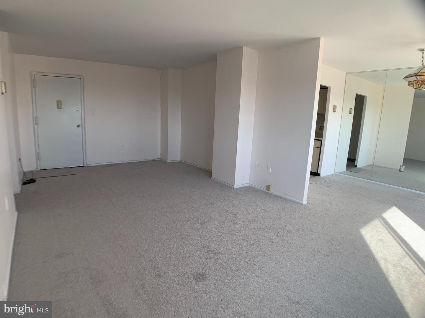 1111 University Blvd W #919-a Property Photo 10