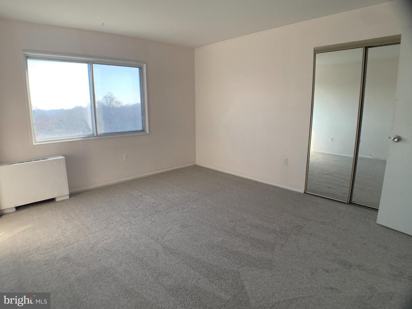 1111 University Blvd W #919-a Property Photo 14