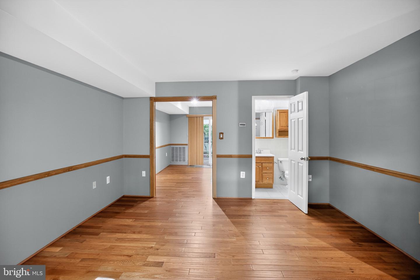 856 Azalea Dr #20-856 Property Photo 8