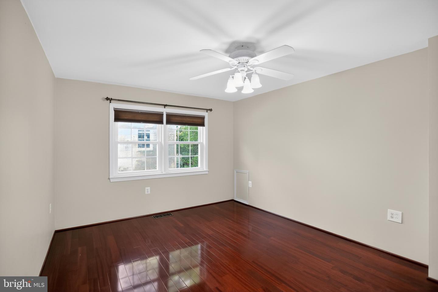 856 Azalea Dr #20-856 Property Photo 20