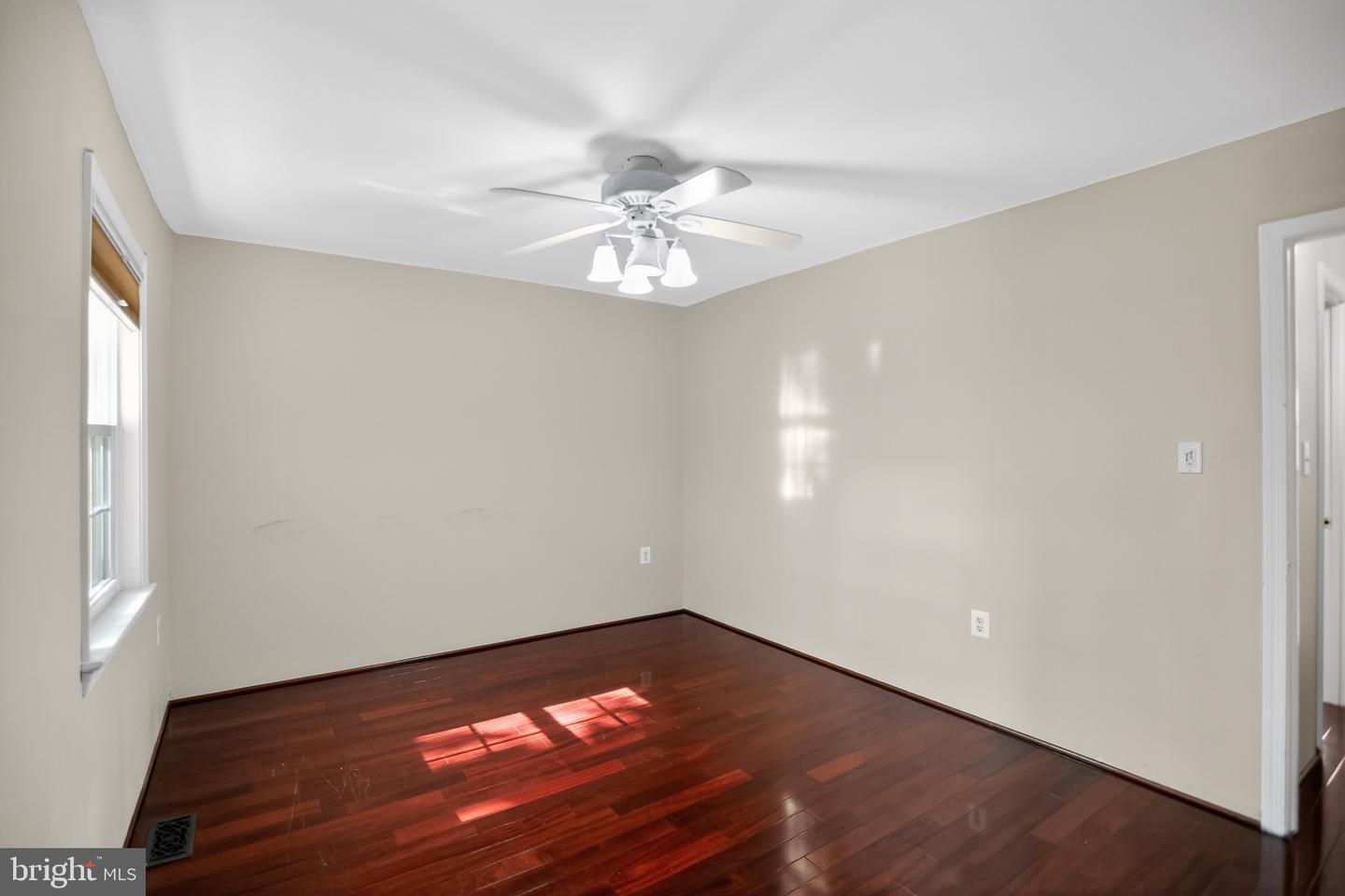 856 Azalea Dr #20-856 Property Photo 27