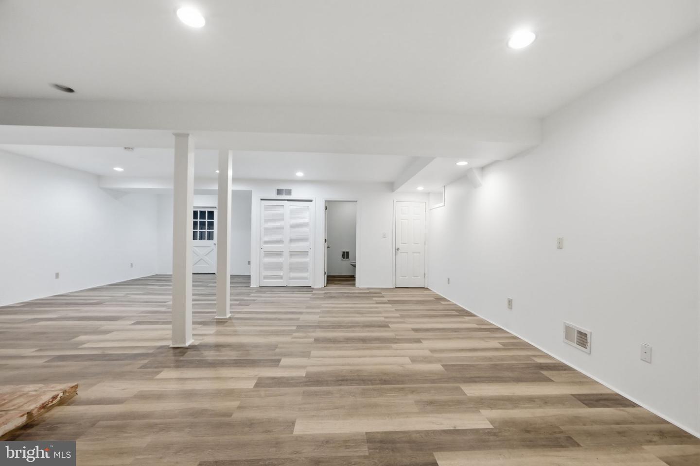 21142 Westerly Rd Property Photo 49