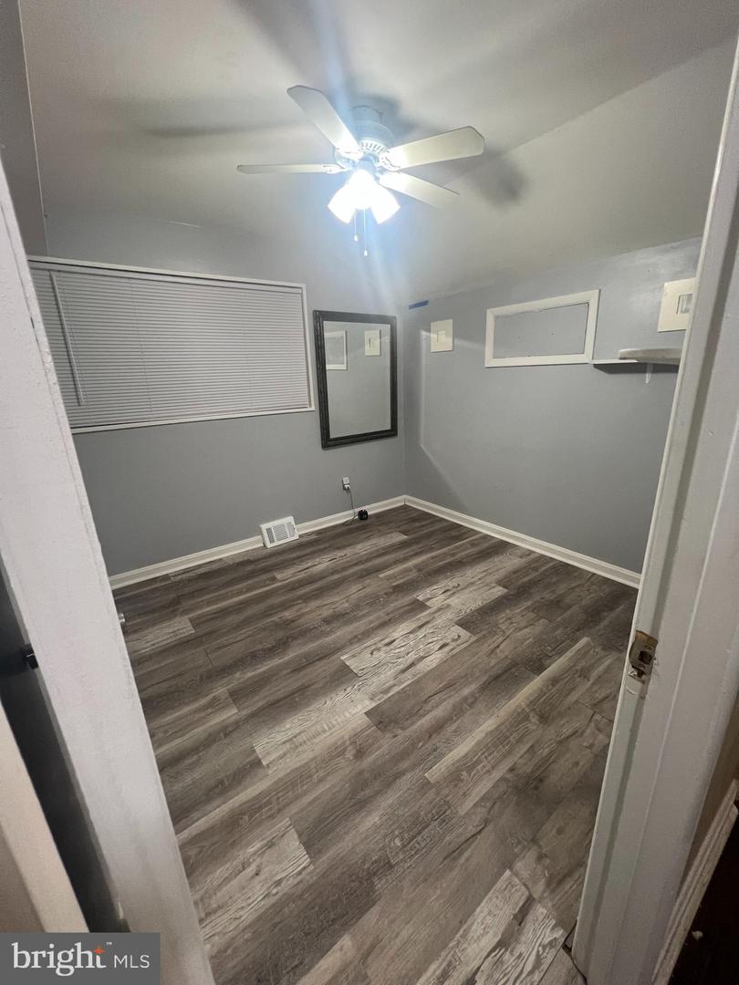11321 College View Dr Property Photo 31
