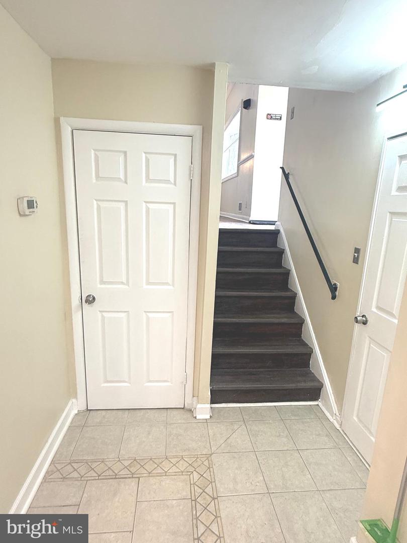 11321 College View Dr Property Photo 43